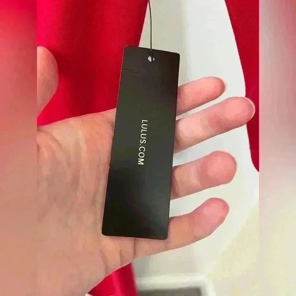 NWT LuLus red scalloped flare dress size extra small‎ - Picture 4 of 12